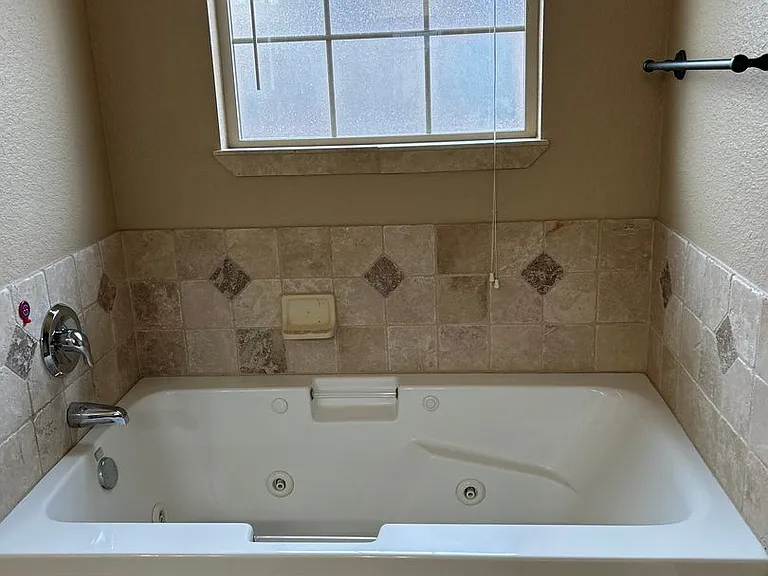9313 Buccola Ave — Photo 15