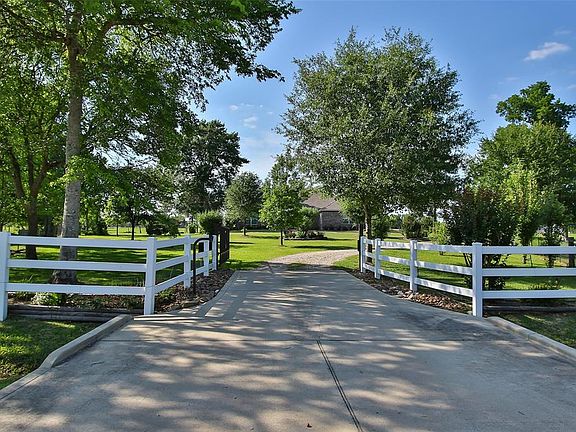 2nd image of 32219 Mink Creek Ct