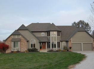 1950 S 98th St, Lincoln, NE 68520