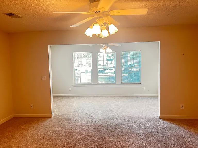 4374 Crepe Myrtle Ct #A — Photo 9