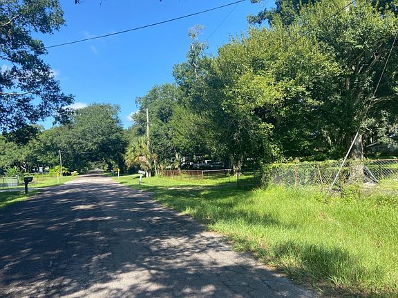 5th image of 6806 S 20th Ave