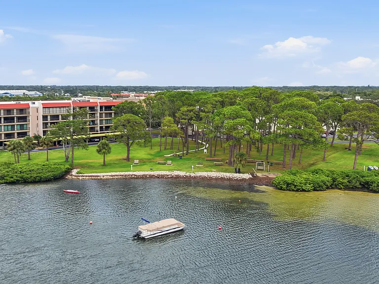 2700 Bayshore Blvd #6200 — Photo 38