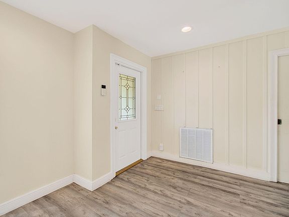 5th image of 6063 Golf Vista Way