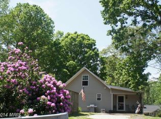 6325 Long Beach Dr, Saint Leonard, MD 20685