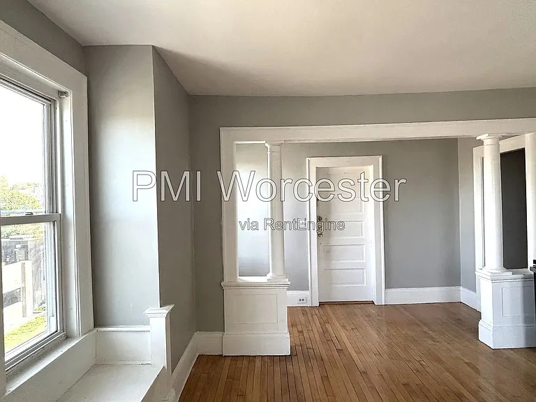 8 Hooper St — Photo 4