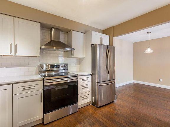 2nd image of 209-376 Ocean Ave Unit 209