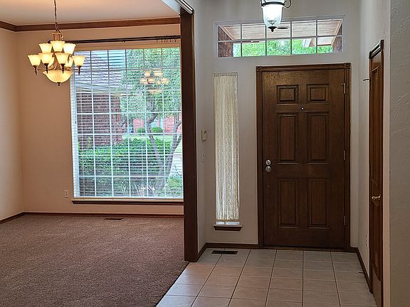 4th image of 15604 Sugar Loaf Dr