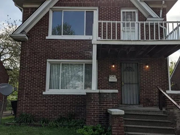 9342 Northlawn St — Photo 1