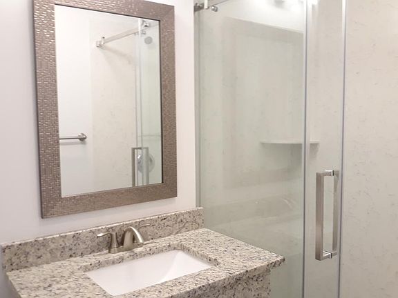 3rd image of 1417 W Allegheny Ave #1