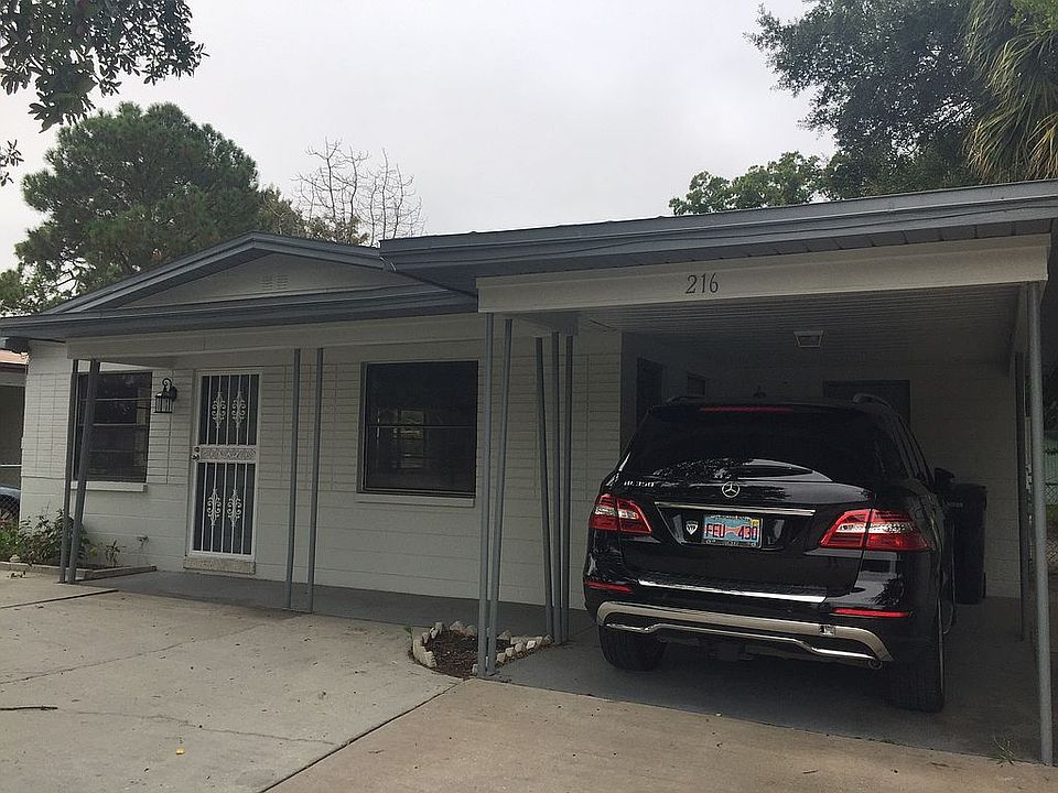 1st image of 216 N Himes Ave