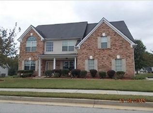 5051 Hickory Cir, Ellenwood, GA 30294
