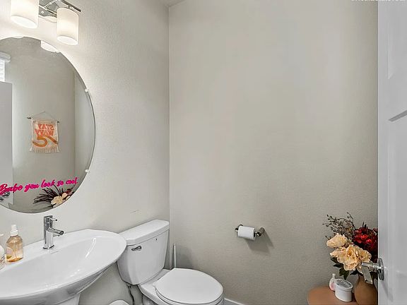 5th image of 6449 SE Genrosa St