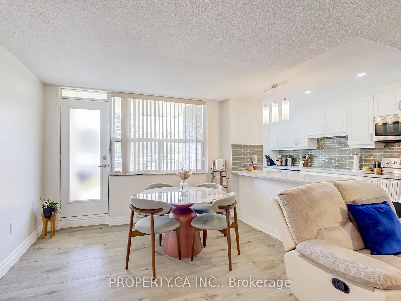 2 bed, $2,800 — Photo 4