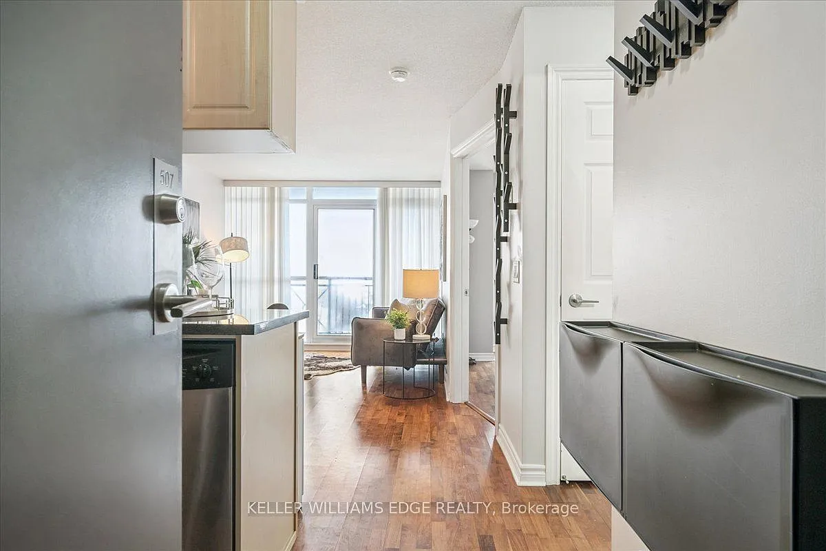 1 bed, $2,100 — Photo 2