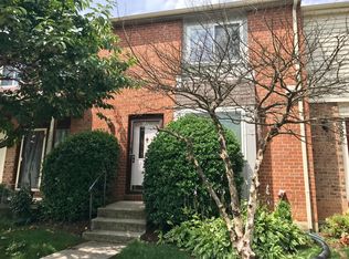 610 Brethour Ct, Sterling, VA 20164