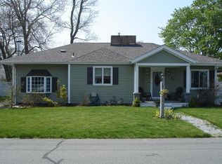 30 Harbeck St, Acushnet, MA 02743