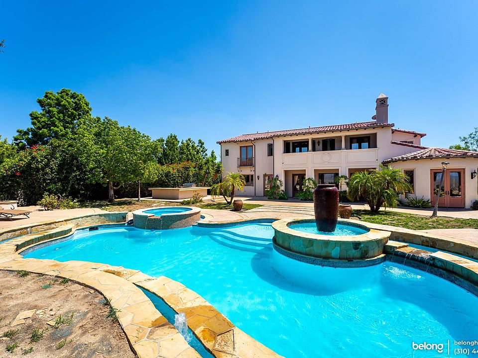 1st image of 25561 Prado De Las Flores