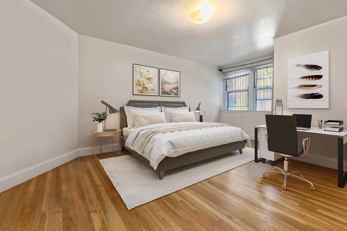 290 Commonwealth Ave — Photo 3