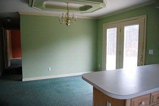 3rd image of 171 Shady Maple Dr