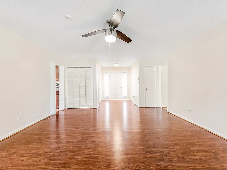 6837 Woodmark Dr — Photo 10