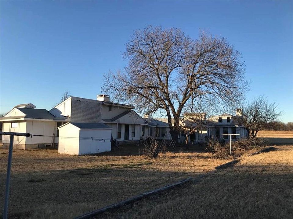 2nd image of 3293 County Road 341