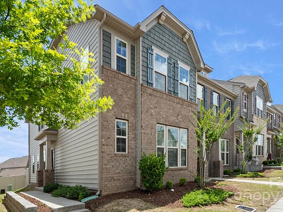 2nd image of 5337 Orchid Bloom Dr