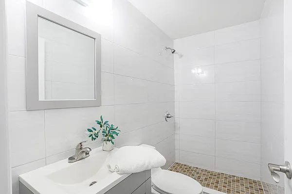 Rented by ABODE NYC LLC | media 8