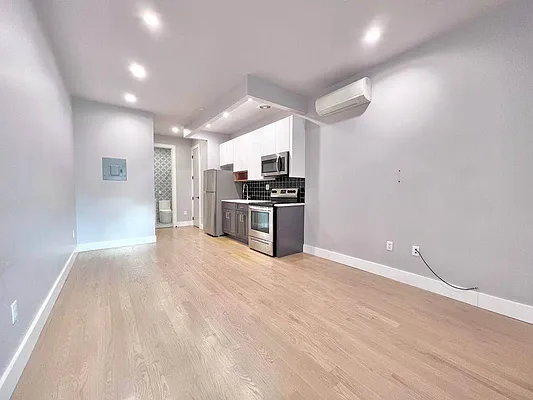 Rented by Doorway NYC, LLC | media 2