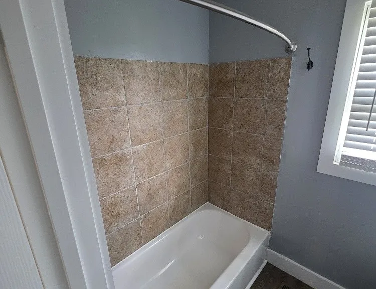 325 Cherry St — Photo 12