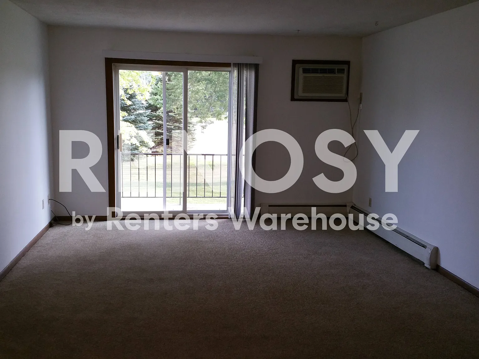 2 Bdrm 1 Bath Apt In Upper North Mankato available now — Photo 3