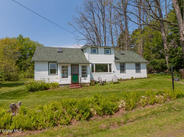 552 Sinclair Road, Northampton, NY 12134