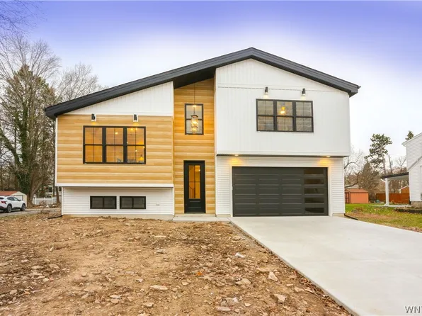 4183 Connection Dr, Williamsville, NY 14221