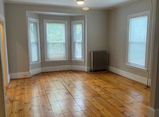 221 Valley St, Portland, ME 04102