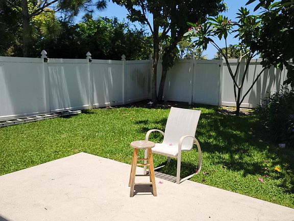 5th image of 9117 Green Meadows Way