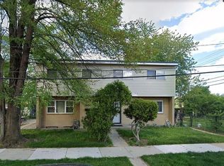 5112 Greenwood St, Skokie, IL 60077