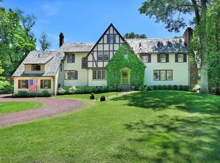 5 Knollwood Dr, Greenwich, CT 06830