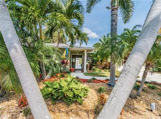 6950 Grande Vista Way, South Pasadena, FL 33707
