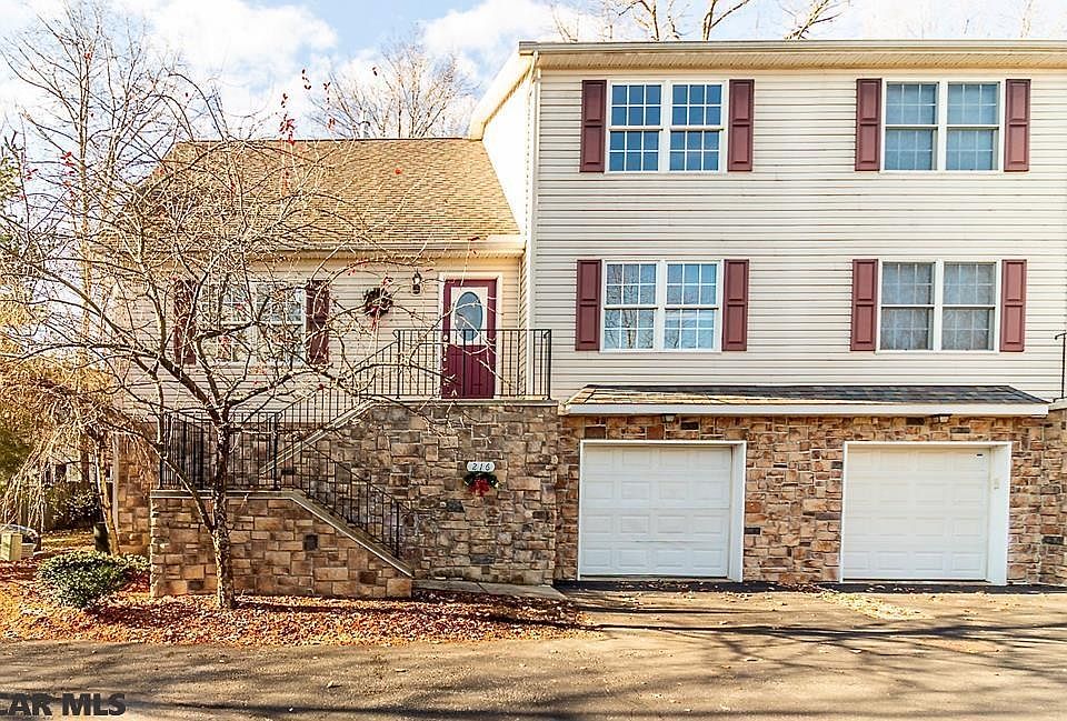 1st image of 216 Amblewood Way