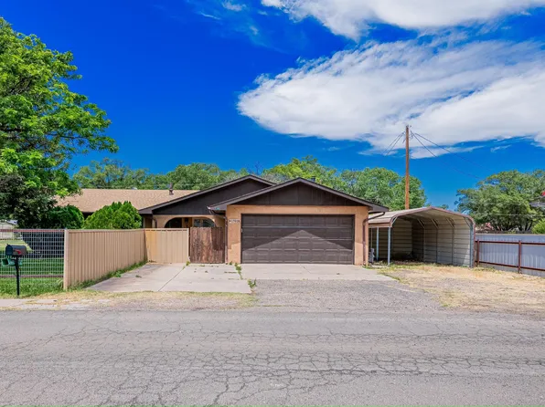 1790 Wasmer Cir, Bosque Farms, NM 87068