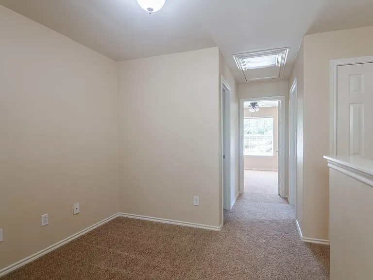 6303 Veranda Green Trl — Photo 16