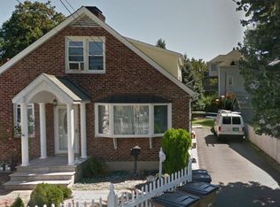 37 Highview Ave #1, Stamford, CT 06907