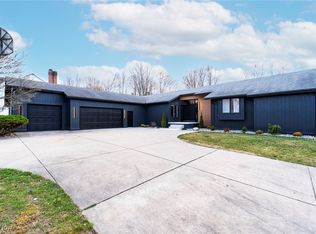 334 Westchester Dr SE, Warren, OH