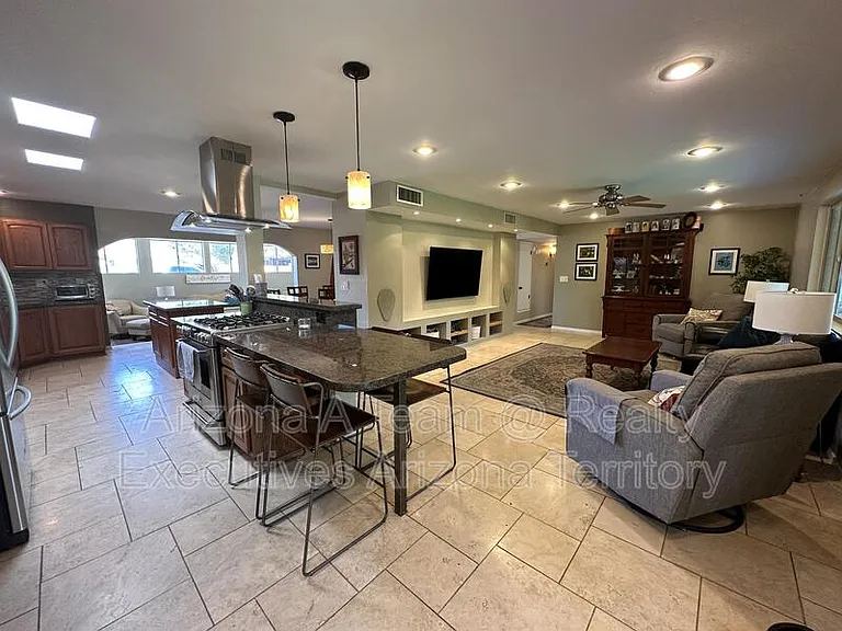 7740 E Manor Pl — Photo 9