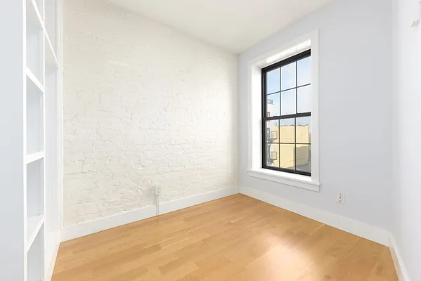 Rented by Keyo  | media 6