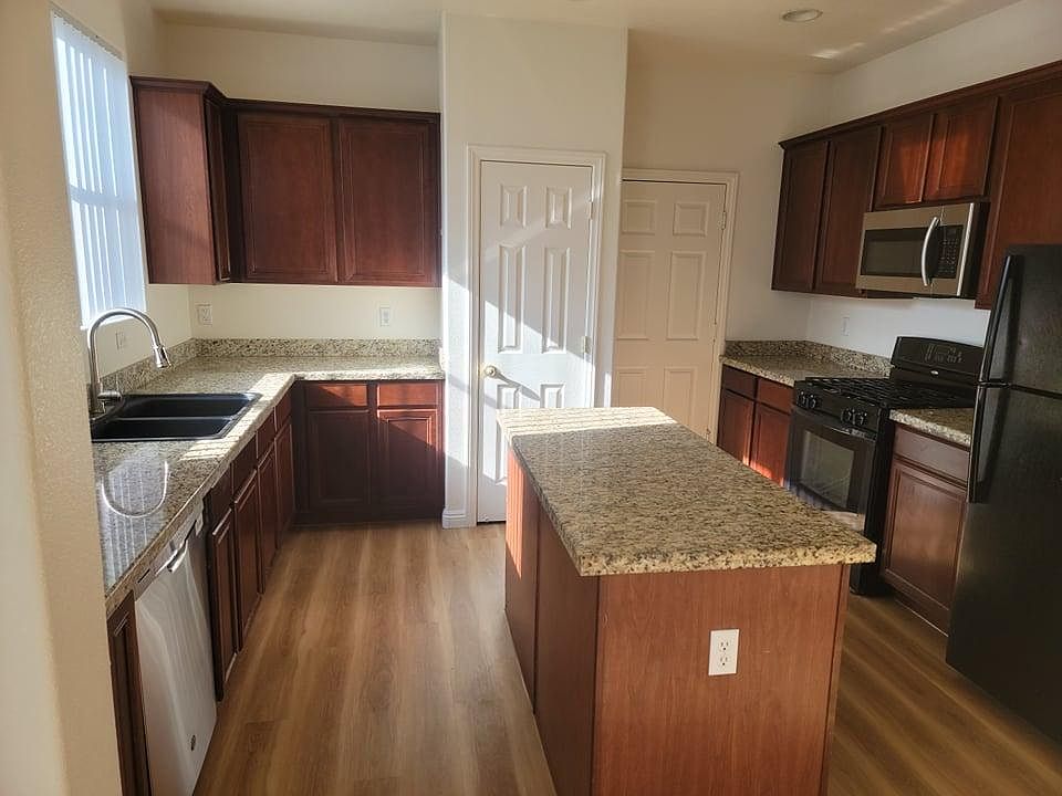 1st image of 8970 College Green St