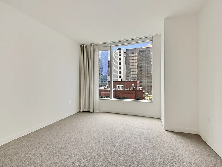 301 Main St #11B — Photo 18