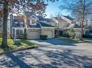 52 Springwood Ct, Princeton, NJ 08540