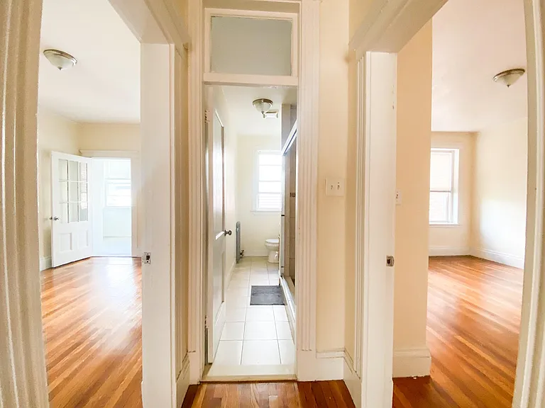 144 Coolidge St #2 — Photo 15