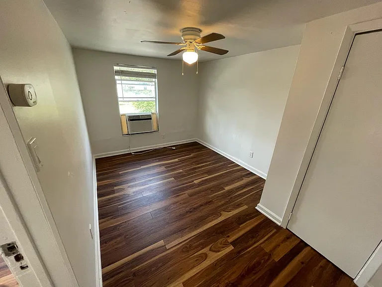 6404 Ponca St #B — Photo 8
