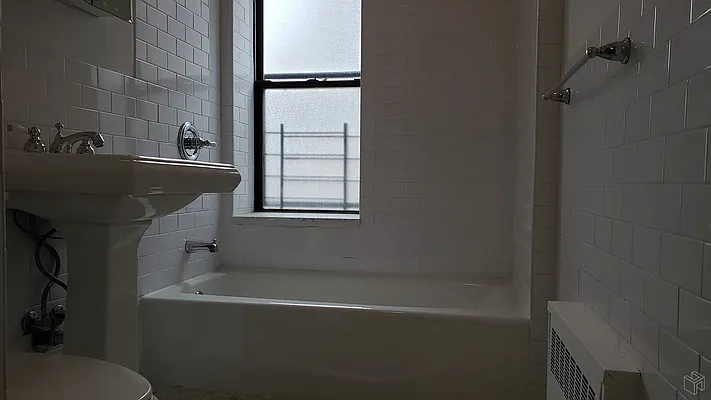 Rented by Halstead Real Estate | media 4